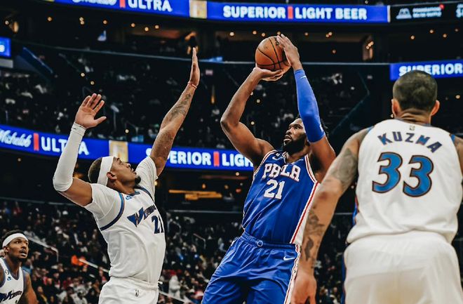 鹈鹕翻盘上海队，恩比德刷新纪录